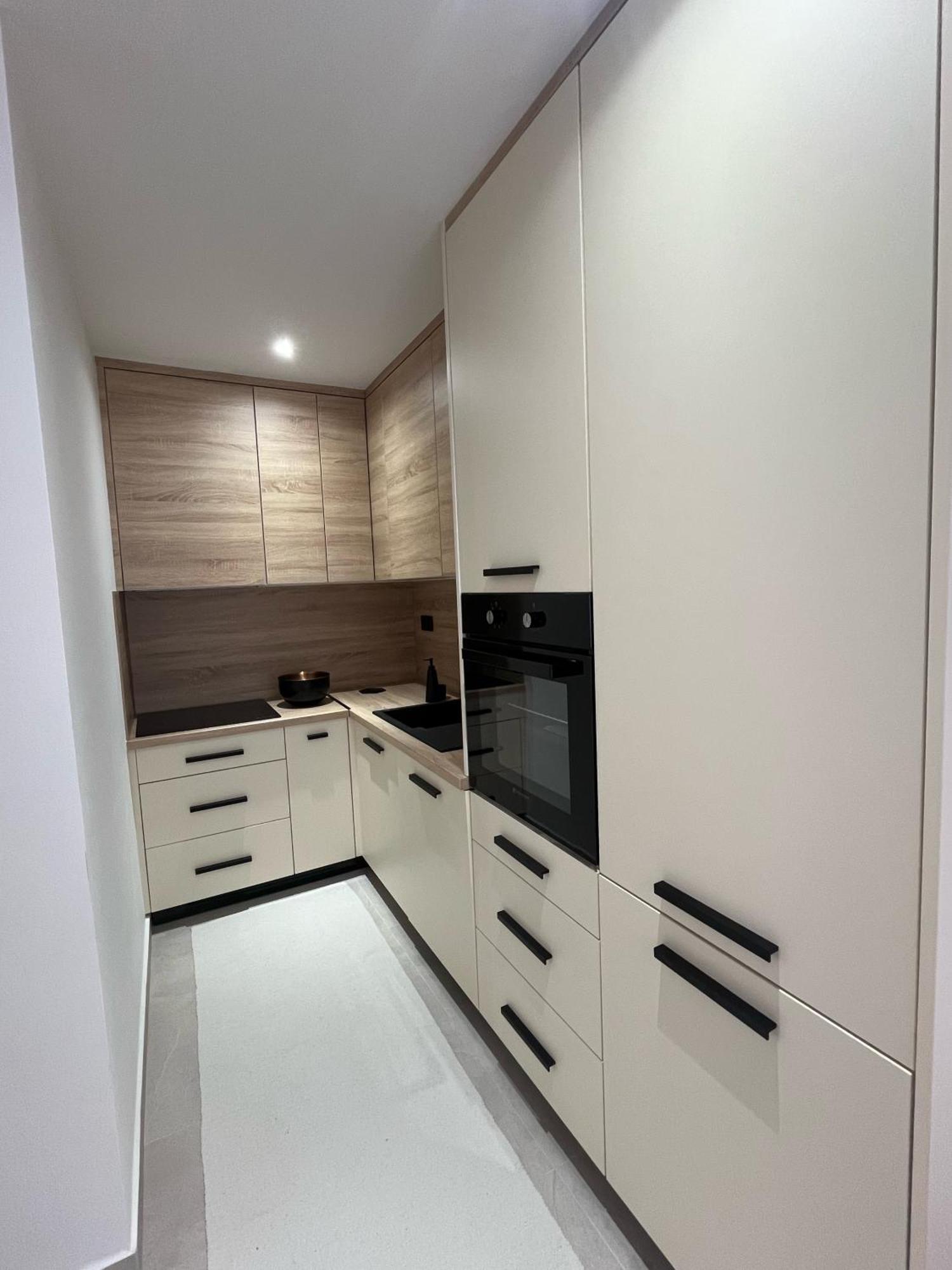 Apartmani Bare 亚伊采 外观 照片